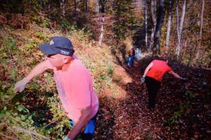 Urejanje poti Speca lepotica, foto I Zaplotnik in O Skarja (1)